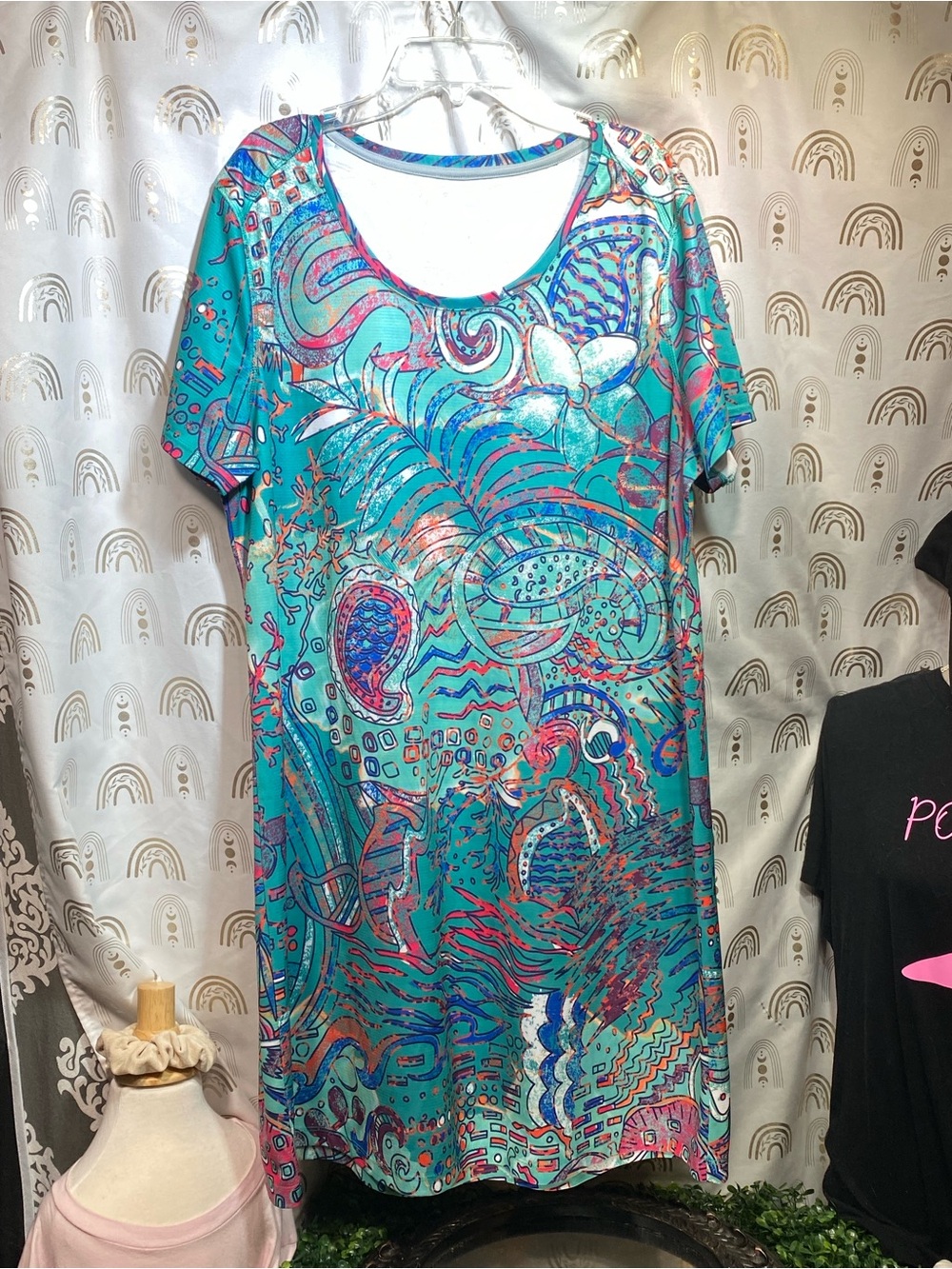 Reel Legends Turquoise Abstract Multicolor Short Sleeve Tunic